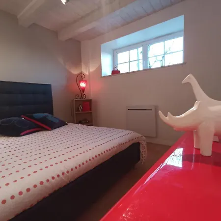 De Charme Dans Ancienne Seigneurie * Le Pin-Saint-Denis